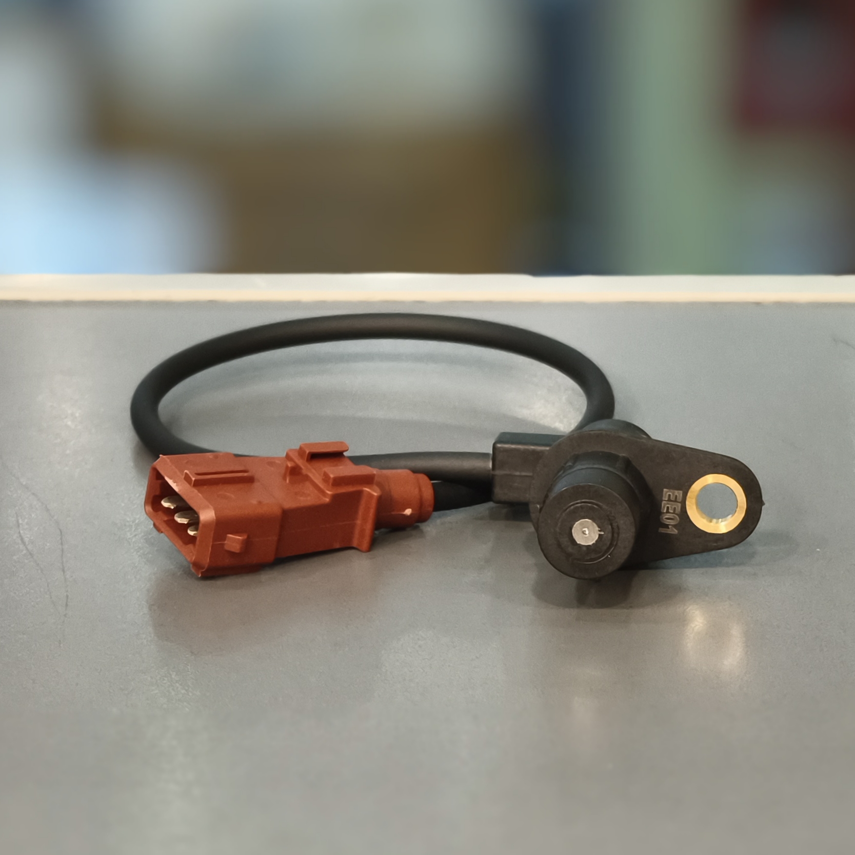 سنسور میل لنگ پراید ساژم و پژو 405(دورموتور)